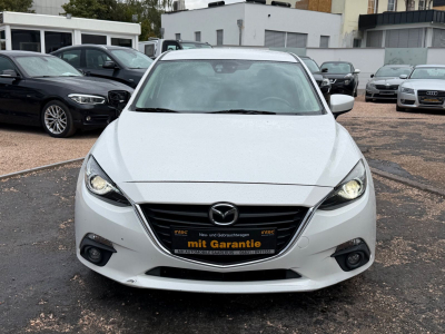Mazda 3 Lim. Center-Line