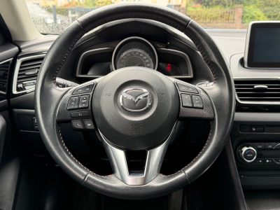 Mazda 3 Lim. Center-Line