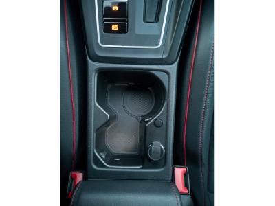 Volkswagen Golf GTI CLUBSPORT 2.0 DSG 300 H/K HEAD UP