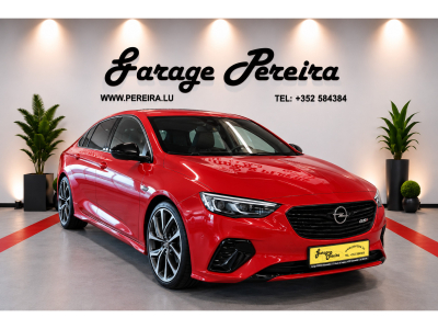 Opel Insignia 2.0 BITURBO D GSI 4X4 Schalensportsitze HEAD UP BOSE PANO CUIR NAVI