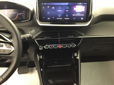 Peugeot 2008 Hybrid 145 e-DCS6 Allure