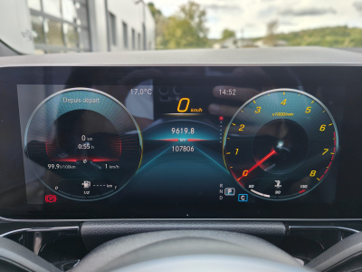 Mercedes-Benz GLA 200 GLA 200 7G-DCT PACK AMG CARPLAY GPS SIEGE CHAUFFANTS