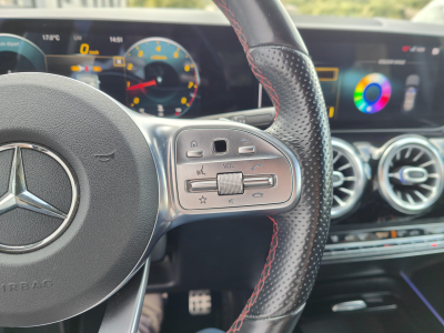 Mercedes-Benz GLA 200 GLA 200 7G-DCT PACK AMG CARPLAY GPS SIEGE CHAUFFANTS
