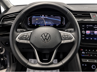 Volkswagen Touran NEW MODEL 2.0 TDI 150 DSG R-LINE 7 SITZE IQ LIGHT NAVI