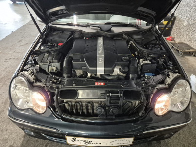 Mercedes-Benz C 240 V6 AUTO CUIR 1 HAND new Model