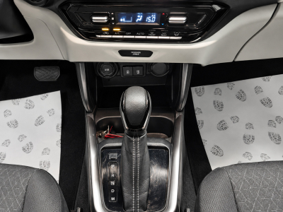 Suzuki Swift 1.2 GL+ MILD HYBRID AUTO LED NAVI