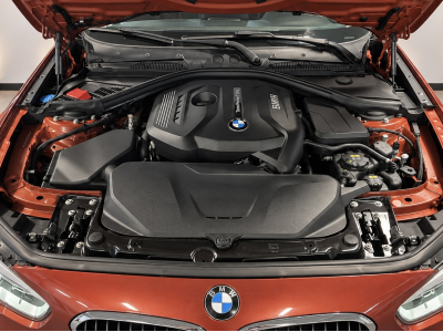BMW 120 i FACELIFT AUTO LED NAVI