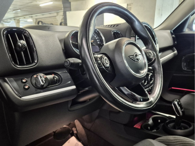 MINI Cooper SD Countryman ALL4 HEAD UP PANO LED NAVI