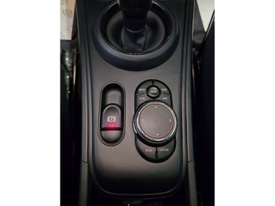 MINI Cooper SD Countryman ALL4 HEAD UP PANO LED NAVI