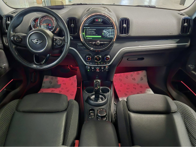 MINI Cooper SD Countryman ALL4 HEAD UP PANO LED NAVI