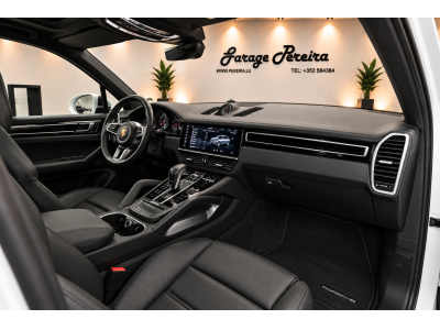 Porsche Cayenne 4.0 TURBO PSCB SPORT DESIGN CARBON APPROVED Hinterradlenkung Roues Directionnels arrière