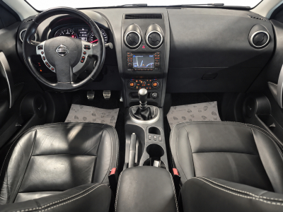 Nissan Qashqai 2.0 dCi 150 BOSE EDITION PANO CUIR NAVI 1 HAND