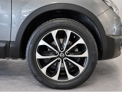 Nissan Qashqai 2.0 dCi 150 BOSE EDITION PANO CUIR NAVI 1 HAND