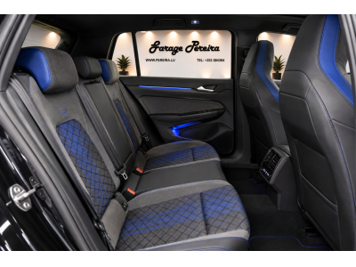 Volkswagen Golf R 2.0 TSI 320 4MOTION HARMAN KARDON IQ-LIGHT NAVI