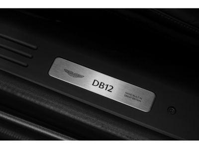Aston Martin DB12 V8 Twin Turbo - ALUMINITE SILVER
