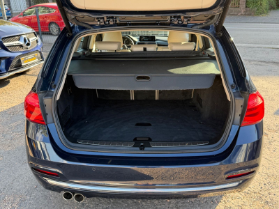 BMW 320 d Touring  xDrive Luxury Line|AHK/HEAD UP