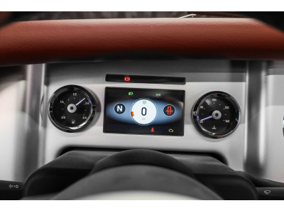 Morgan Plus 4 Dark Silver Metallic / Mulberry