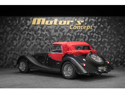 Morgan Plus 4 Dark Silver Metallic / Mulberry