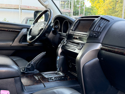 Toyota Land Cruiser Prado Land Cruiser 200 Executive/7xsitzer/LEDER/Kamera