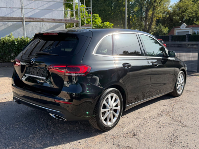 Mercedes-Benz B 180 B B 180 d