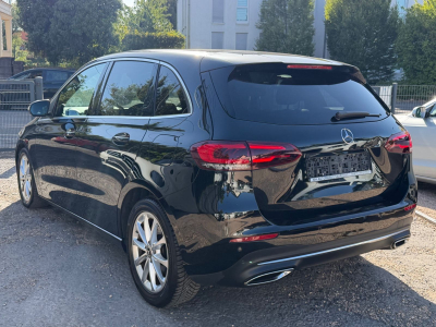 Mercedes-Benz B 180 B B 180 d