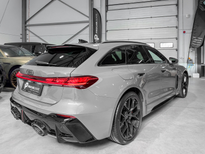 Audi RS5 Audi RS5 Avant Performance/PLATEAU/SOFORT/KERAMIK/CARBONE/ RS Sport Plus/MASSAGE/B&O 3D/21