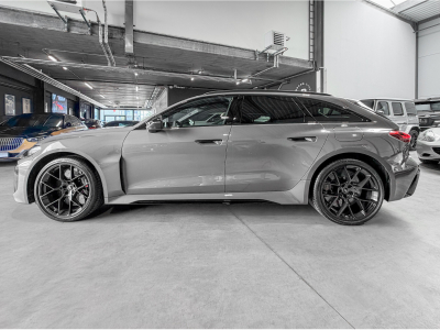 Audi RS5 Audi RS5 Avant Performance/PLATEAU/SOFORT/KERAMIK/CARBONE/ RS Sport Plus/MASSAGE/B&O 3D/21