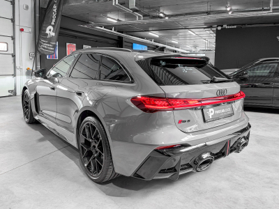 Audi RS5 Audi RS5 Avant Performance/PLATEAU/SOFORT/KERAMIK/CARBONE/ RS Sport Plus/MASSAGE/B&O 3D/21