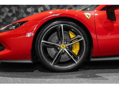 Ferrari 296 GTS ROSSO CORSA