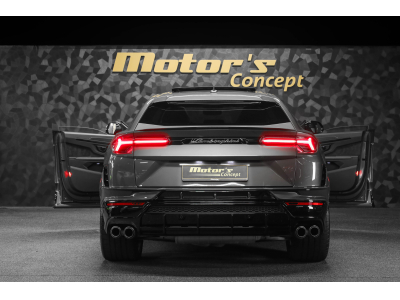 Lamborghini Urus S V8 - AKRAPOVIC