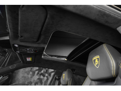 Lamborghini Urus S V8 - AKRAPOVIC