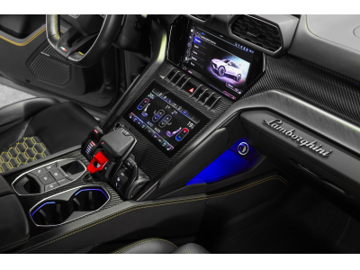 Lamborghini Urus S V8 - AKRAPOVIC