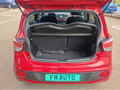 Hyundai i10 i10 AUTO. 1.0i Sky