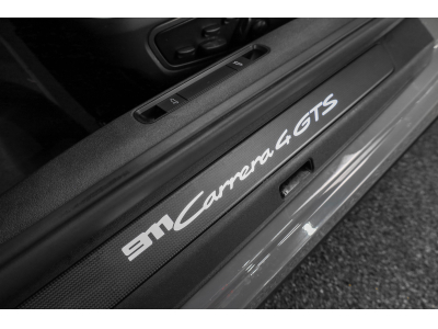 Porsche 992 .2 Carrera 4 GTS Cabriolet PDK - SLATE GREY NEO