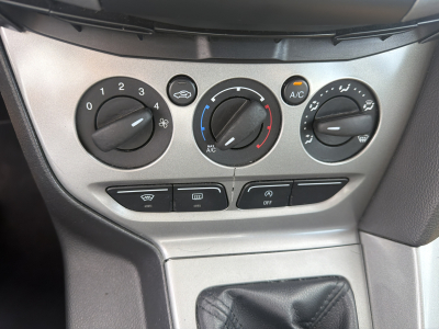 Ford Focus 1.6 TDCI 95CV