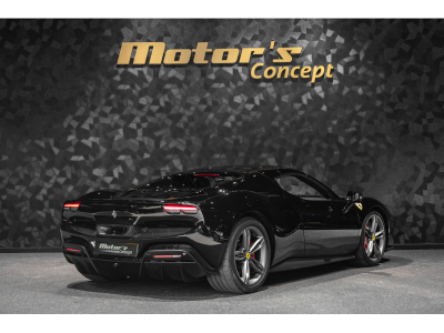 Ferrari 296 GTS NERO DS 1250 V6 BI-TURBO
