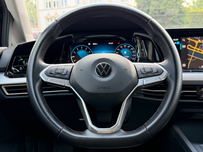 Volkswagen Golf VIII Lim. Life