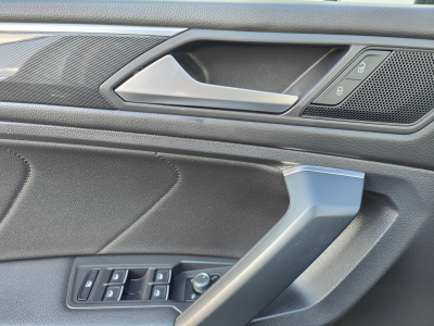 Volkswagen Tiguan Allspace R-Line 2.0 TDI DSG 7 PLACES CARPLAY SIEGE CHAUFFANTS BLUETHOOT TOIT OUVRANT