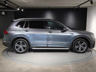 Volkswagen Tiguan Allspace R-Line 2.0 TDI DSG 7 PLACES CARPLAY SIEGE CHAUFFANTS BLUETHOOT TOIT OUVRANT