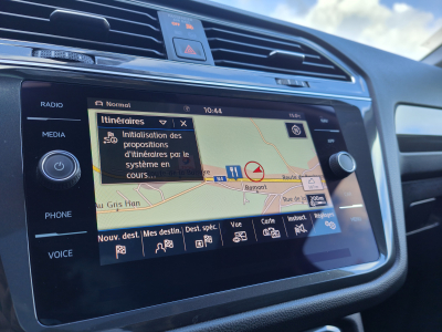 Volkswagen Tiguan Allspace R-Line 2.0 TDI DSG 7 PLACES CARPLAY SIEGE CHAUFFANTS BLUETHOOT TOIT OUVRANT