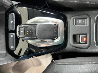 Opel Corsa 1.2 TURBO 130 GS LINE, B.AUTO, LED, VIRTUAL, KAMERA, CARPLAY,TEMPO, CUIR, 1 HAND