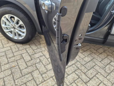 Ford Kuga 2.5 PHEV 243 Auto Titanium