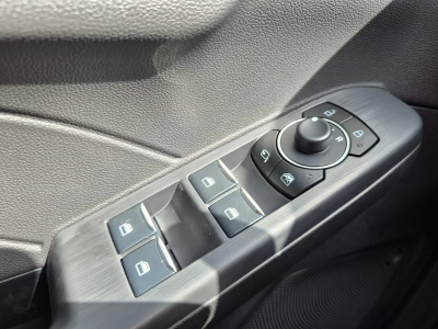 Ford Kuga 2.5 PHEV 243 Auto Titanium