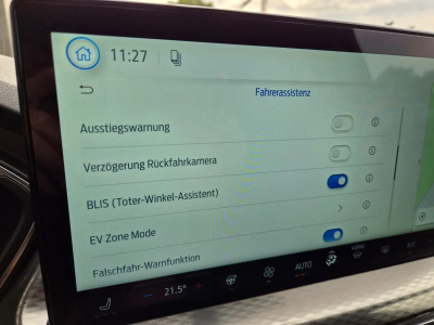Ford Kuga 2.5 PHEV 243 Auto Titanium