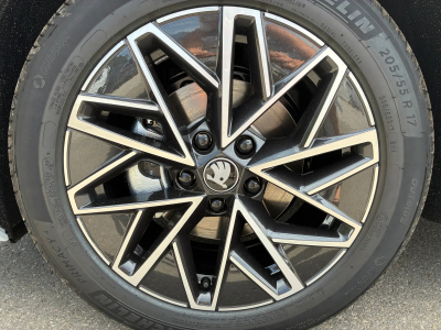 Skoda Octavia 1.5 TSi DSG 150 Sportline