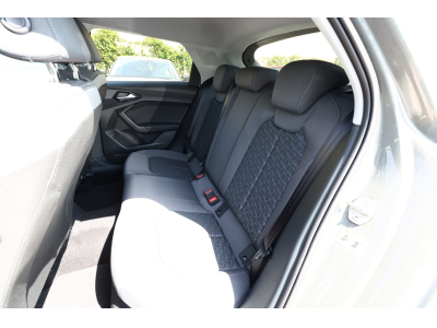 Audi A1 1.5 TFSI S-Tronic 150  S-Line