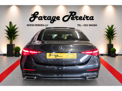 Mercedes-Benz C 180 AMG LINE PANO CUIR NAVI 1 HAND comme neuve