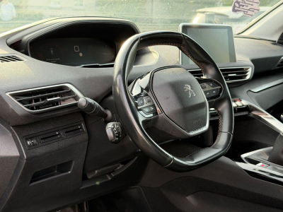 Peugeot 3008 Active 1.6 BlueHDi