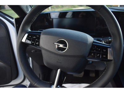 Opel Astra 1,2 Turbo 130 S/Edition Automatic