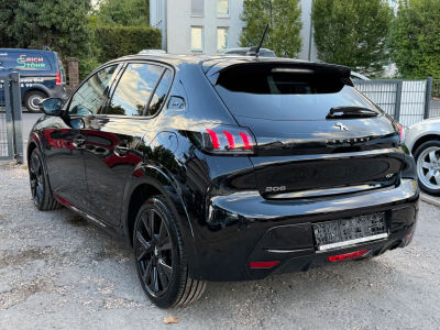 Peugeot 208 GT / KAMERA / LED /